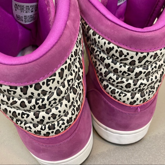 adidas High Top Athletic Sneakers Women’s Size 9 - Picture 10 of 11